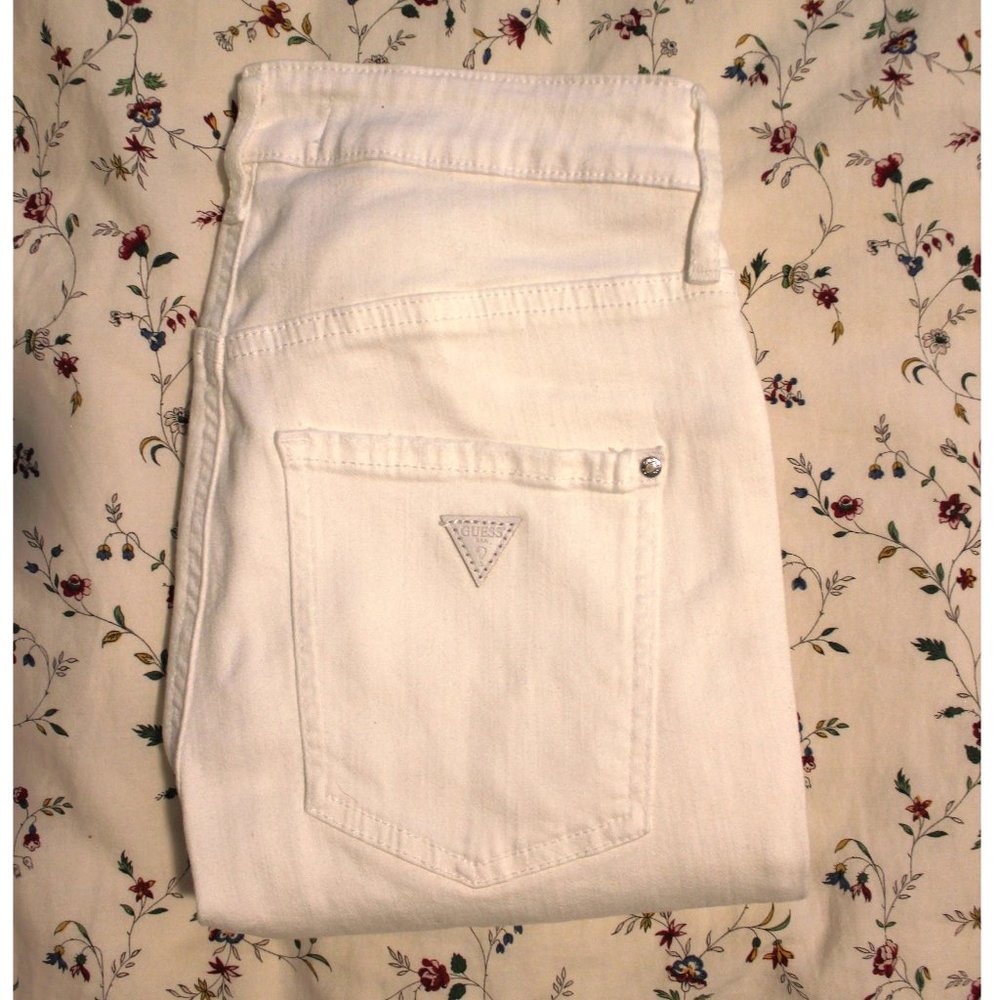 Guess Women's Super High-Rise Ripped Jeans
